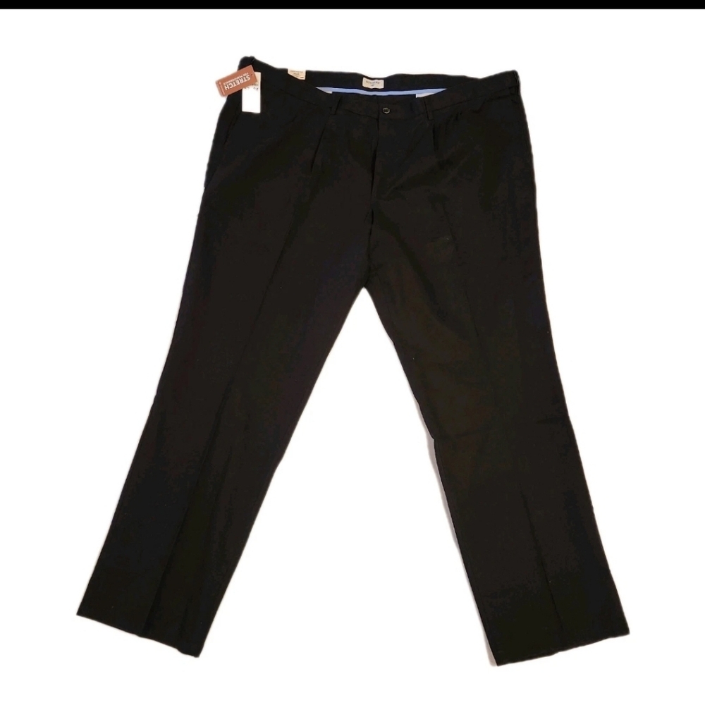 Dockers Big & Tall Classic Fit Black Stretch Performamce Signature Khaki 46 x 34
